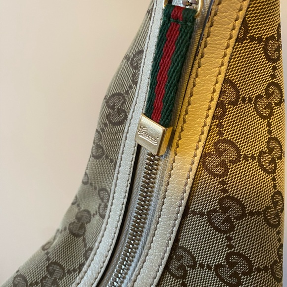 Vintage Gucci Shoulder Bag - Picture 3 of 8